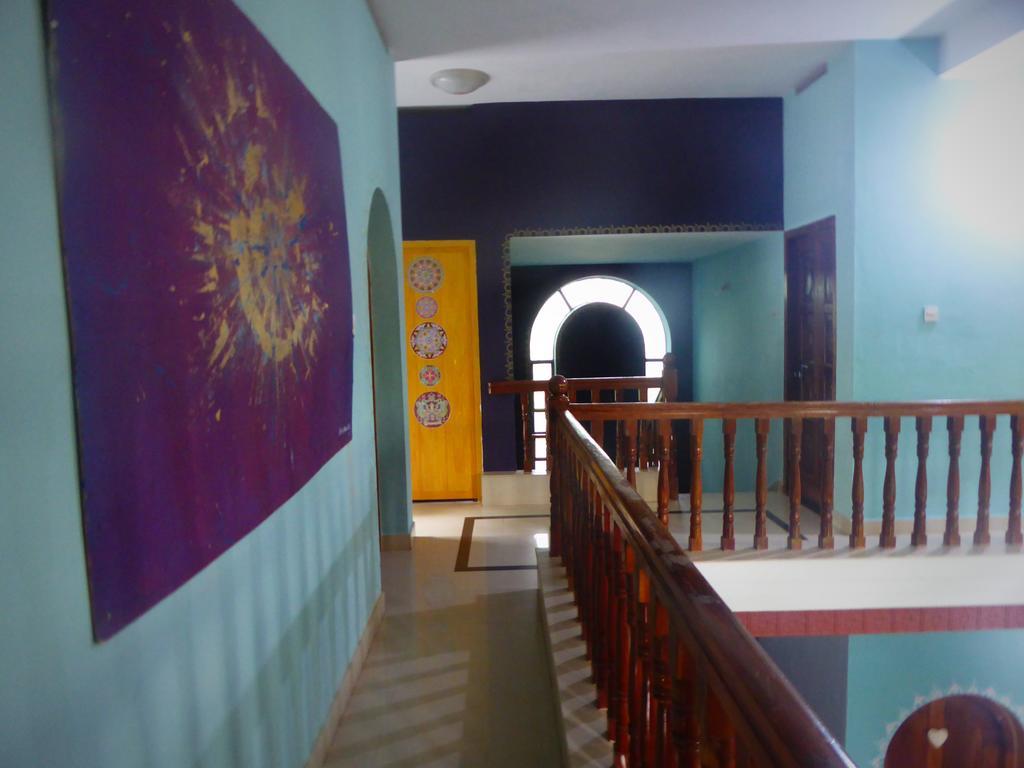 Mk Gardens Surf & Yoga House Hotel Varkala Eksteriør billede